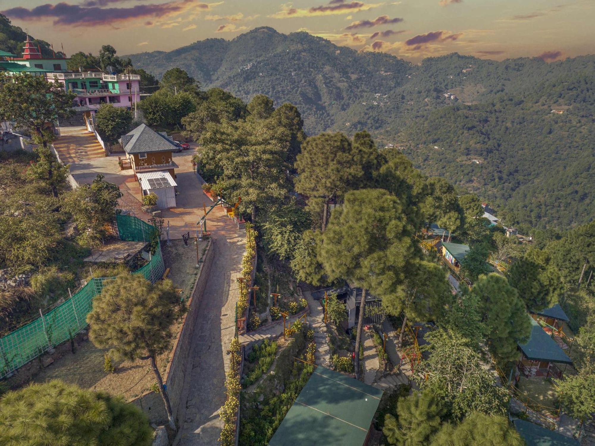 A Kasauli Ggaon By Echor Hotel Exterior foto