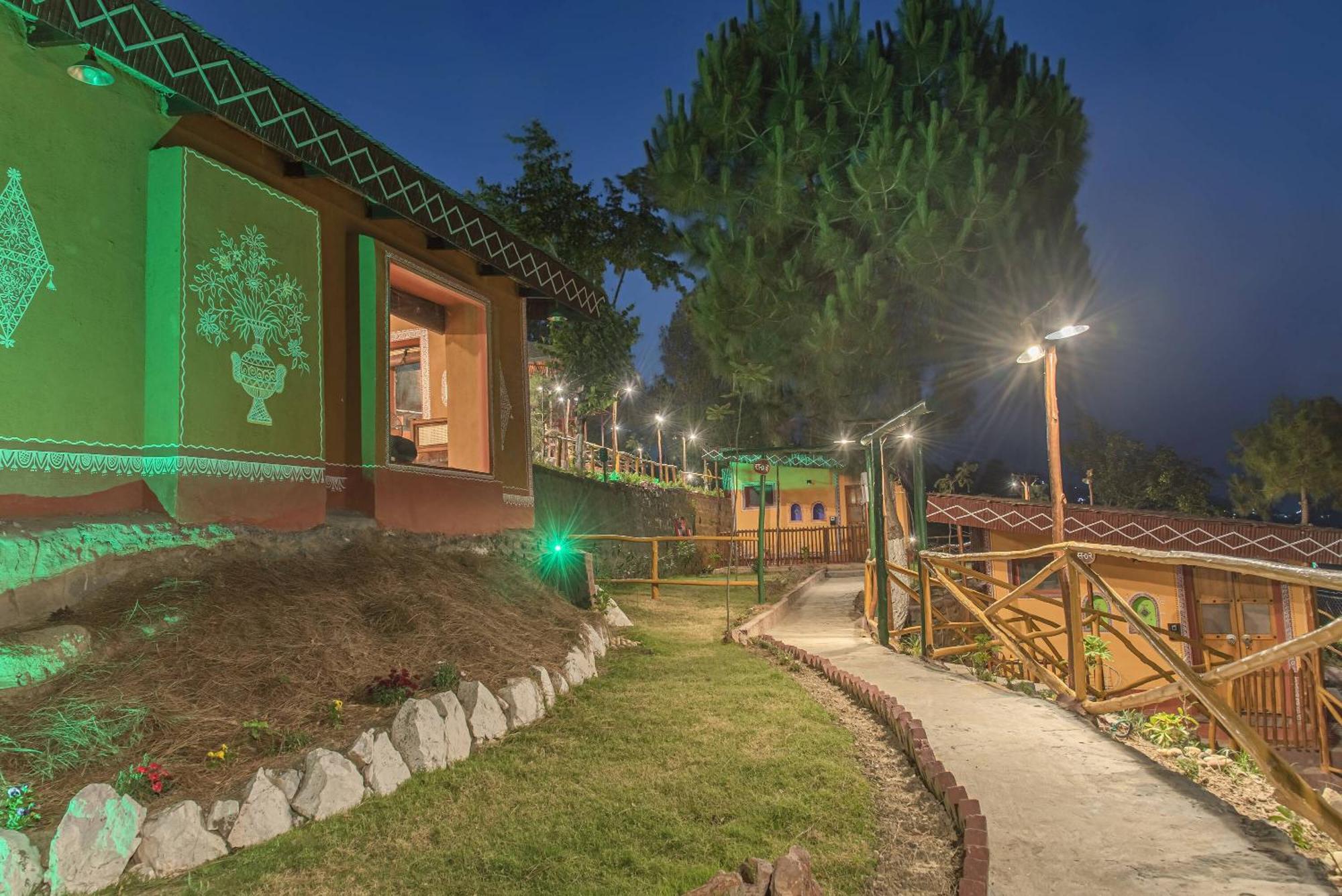 A Kasauli Ggaon By Echor Hotel Exterior foto