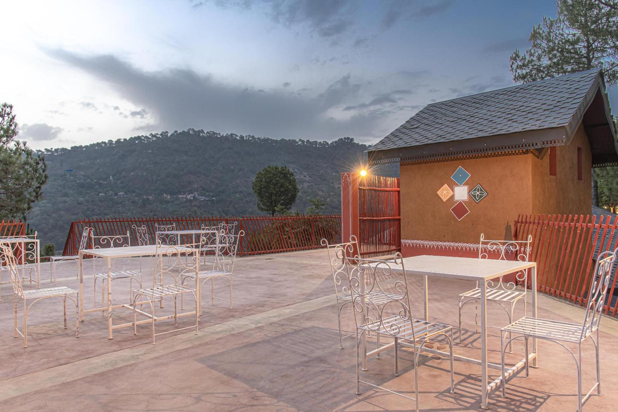 A Kasauli Ggaon By Echor Hotel Exterior foto